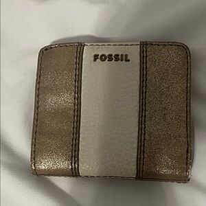 Fossil Snap Wallet